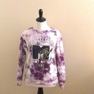 MTV sweater 2021